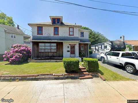 Broad, QUAKERTOWN, PA 18951