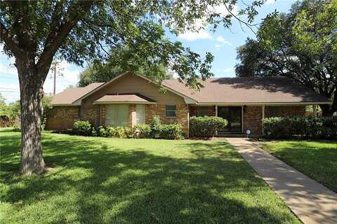 5Th, Mc Gregor, TX 76657