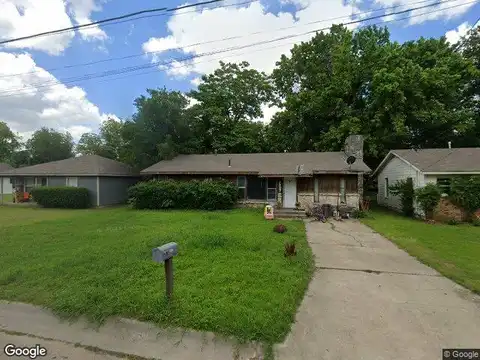 Wood, CLEBURNE, TX 76033