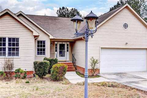 Tuckers Pines, BARHAMSVILLE, VA 23011