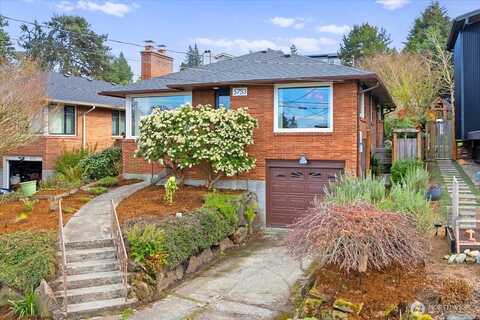 61St, SEATTLE, WA 98115