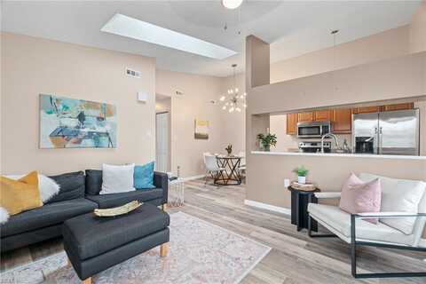 Summit Arch, VIRGINIA BEACH, VA 23462