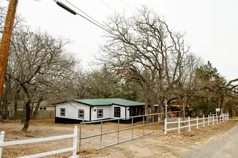 Wembley, GORDONVILLE, TX 76245