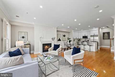 Royal, ALEXANDRIA, VA 22314