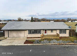 Merclyn, ZILLAH, WA 98953