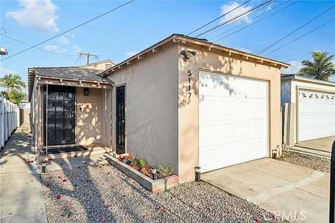 Everington, COMMERCE, CA 90040