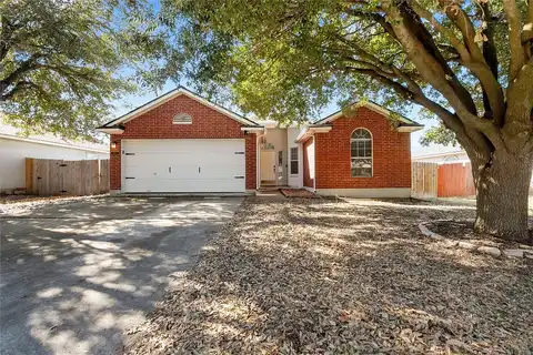 Daymon, HUTTO, TX 78634