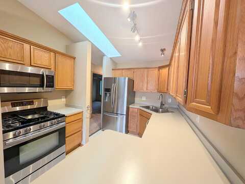 Barbara, INVER GROVE HEIGHTS, MN 55077