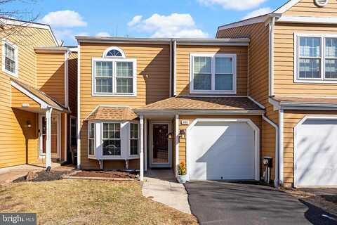 Trumbull, NEWTOWN, PA 18940