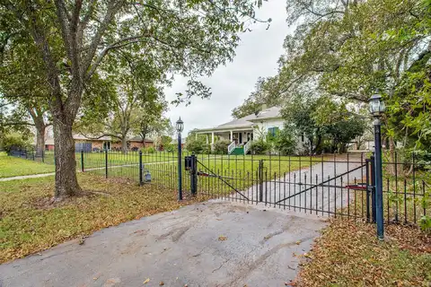 Bowie, WEATHERFORD, TX 76086