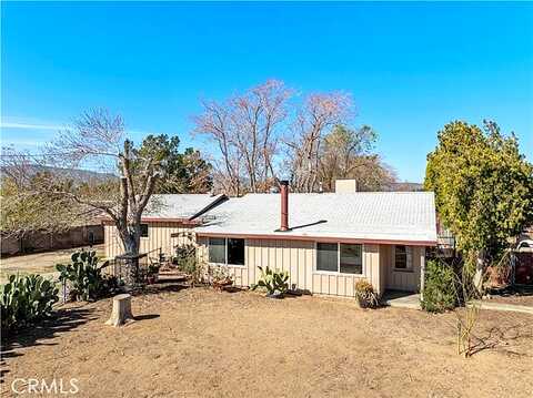 13Th, PALMDALE, CA 93551