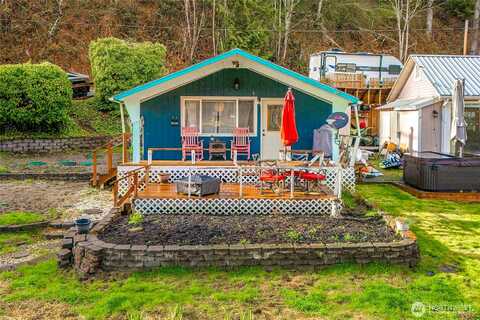 Orville, EATONVILLE, WA 98328