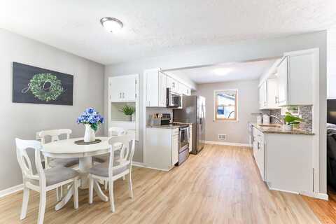 Malcolm, HASTINGS, MN 55033
