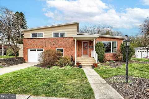 Beverly, CAMP HILL, PA 17011