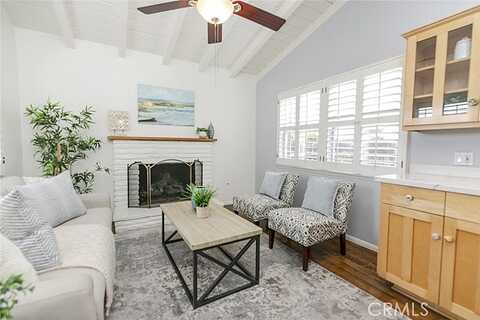 Glenwood, GLENDORA, CA 91741