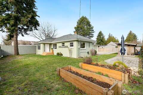 125Th, SEATTLE, WA 98133