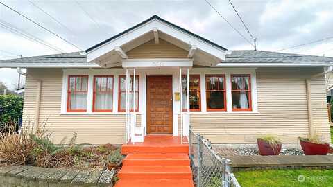 Carolina, BELLINGHAM, WA 98225
