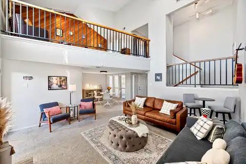 Shady Knoll, BEDFORD, TX 76021
