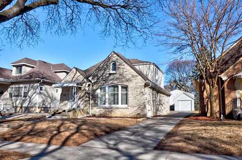 45Th, MILWAUKEE, WI 53219