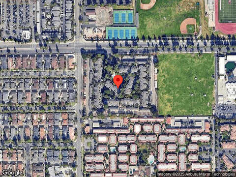 Macarthur, SANTA ANA, CA 92704