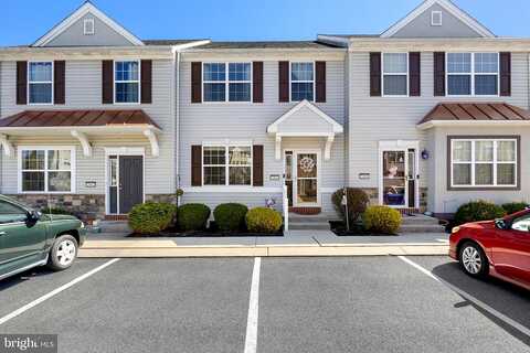 Schultz, YORK, PA 17402