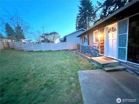 35Th, KENT, WA 98032