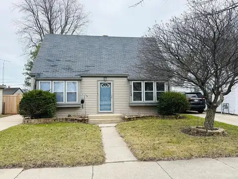 Blaine, RACINE, WI 53405