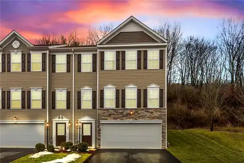 Rylie, HARMONY, PA 16037