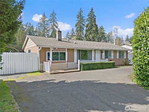 Maryann, LAKE TAPPS, WA 98391