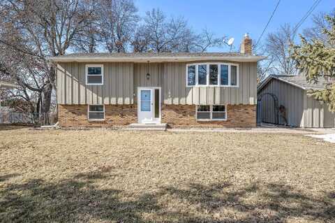 Adele, SAINT PAUL, MN 55109