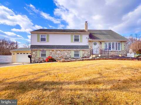 Wilbur, YARDLEY, PA 19067