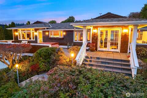 15Th, SHORELINE, WA 98177