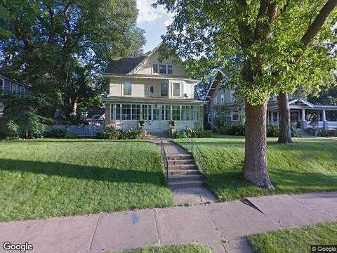 Summit, SAINT PAUL, MN 55105