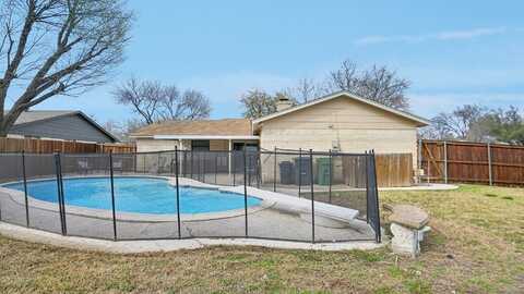 Galahad, ARLINGTON, TX 76014