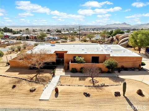 Pahata, APPLE VALLEY, CA 92307