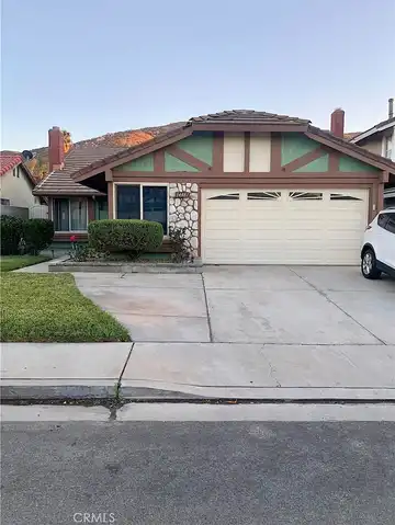 Hillcrest, FONTANA, CA 92337
