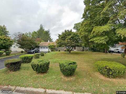 Ashley, NEWTOWN SQUARE, PA 19073