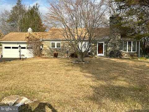 Ashley, NEWTOWN SQUARE, PA 19073