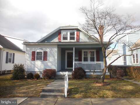 Chestnut, CLEONA, PA 17042
