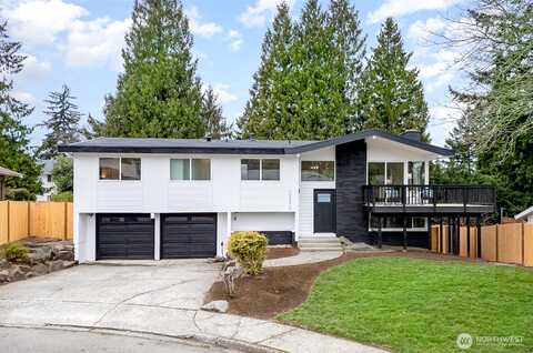64Th, BELLEVUE, WA 98006