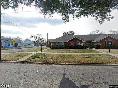 3Rd, CORSICANA, TX 75110
