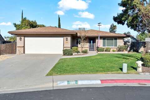 Oak Drive, REEDLEY, CA 93654
