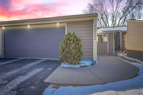 Center Green, CHASKA, MN 55318