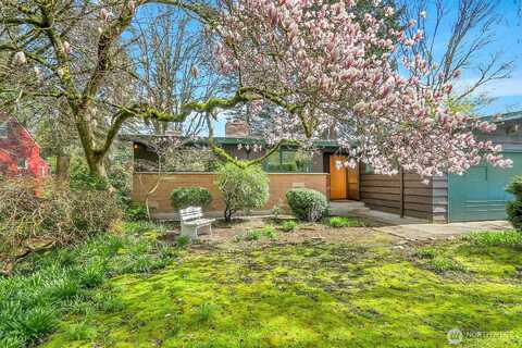 27Th, SEATTLE, WA 98125