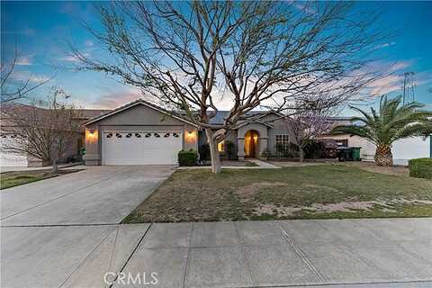 Oak, FOWLER, CA 93625