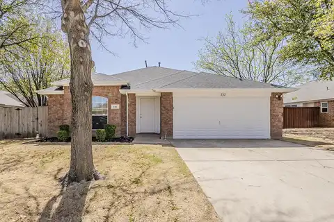 Cardinal, SAGINAW, TX 76131
