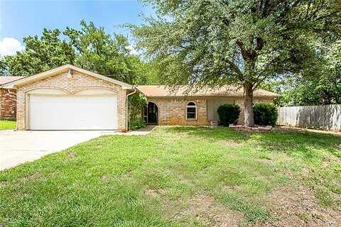 Spring Lake, BEDFORD, TX 76021