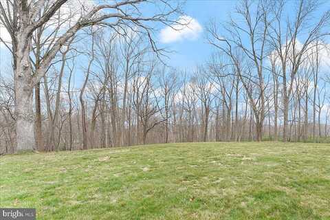 Foxcroft, BROOMALL, PA 19008