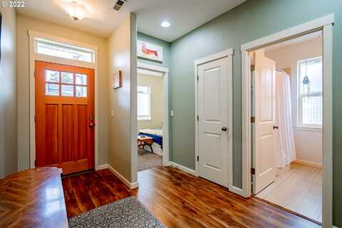 111Th, VANCOUVER, WA 98662