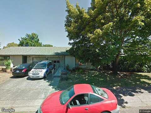 Manor, LEBANON, OR 97355